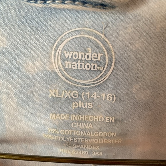 Acid wash Jean jacket - Picture 2 of 4